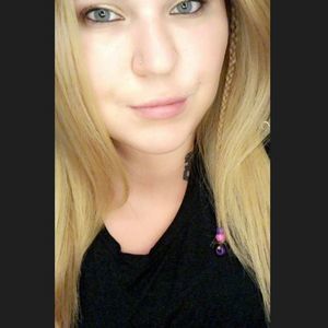 Meet your Posher, Kaitlyn